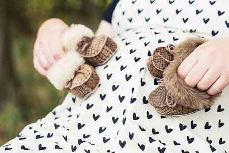 كيف اعرف اني حامل بتوأم من التحليل المنزلي